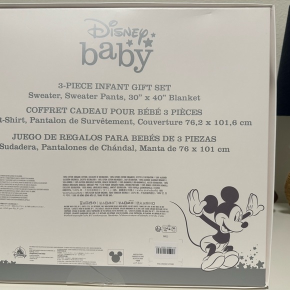 New Mickey Mouse Gift Set for Baby - Picture 5 of 6
